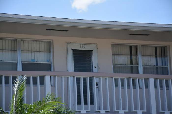 118 Somerset F West Palm Beach Fl 33417 2 Beds2 Baths