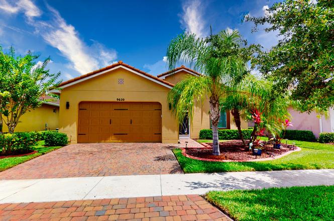 9620 SW Royal Poinciana Dr, Port Saint Lucie, FL 34987 | MLS# RX