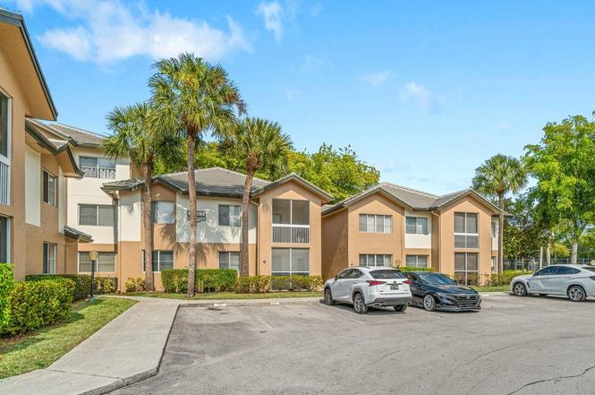 9977 Westview Dr #114, Coral Springs, FL 33076 | MLS# RX-10873114 | Redfin