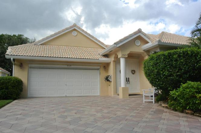 5525 Boynton Gardens Dr, Boynton Beach, FL 33437 | MLS# RX ...