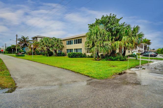 2561 S Ocean  Blvd 4  Boca  Raton  FL  33432 MLS RX 