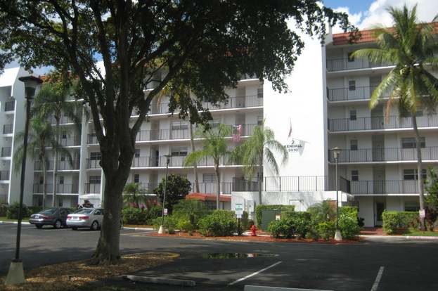 3810 Via Poinciana 302 Lake Worth Fl 33467 2 Beds 2 Baths