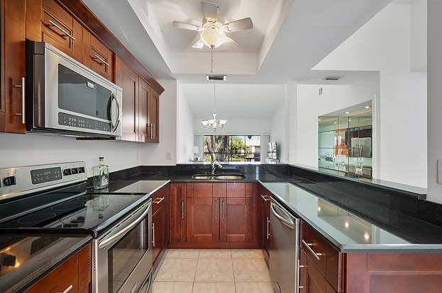 Complete Kitchen Renovation Countertops Msi Quartz Sparkling White 3cm Complete Kitchen Renovations White Granite Countertops White Kitchen Accessories