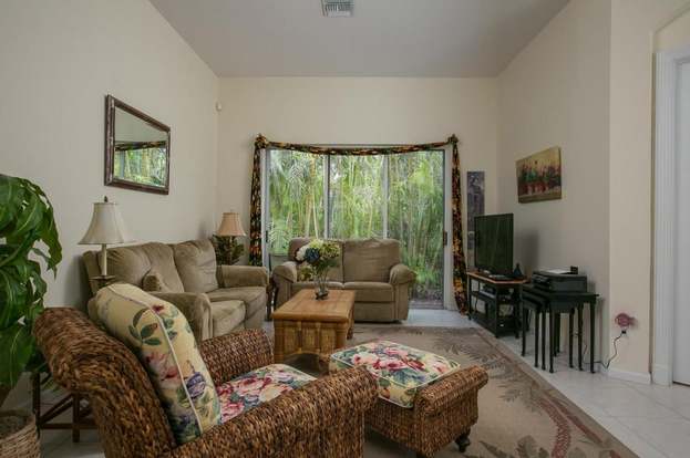 9345 W Maiden Ct Vero Beach Fl 32963 3 Beds 3 5 Baths