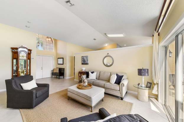 8750 Indian River Run S Boynton Beach Fl 33472 4 Beds 2 Baths