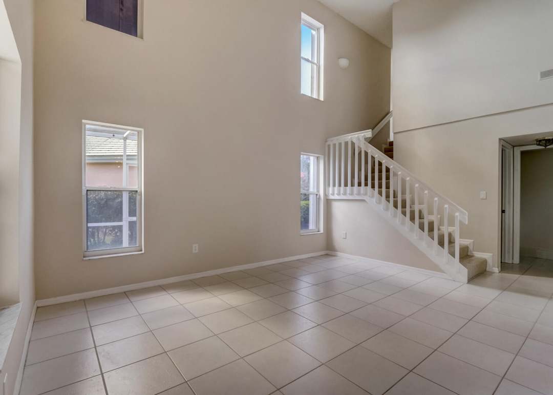 1281 Wilshire Cir E, Pembroke Pines, FL 33027