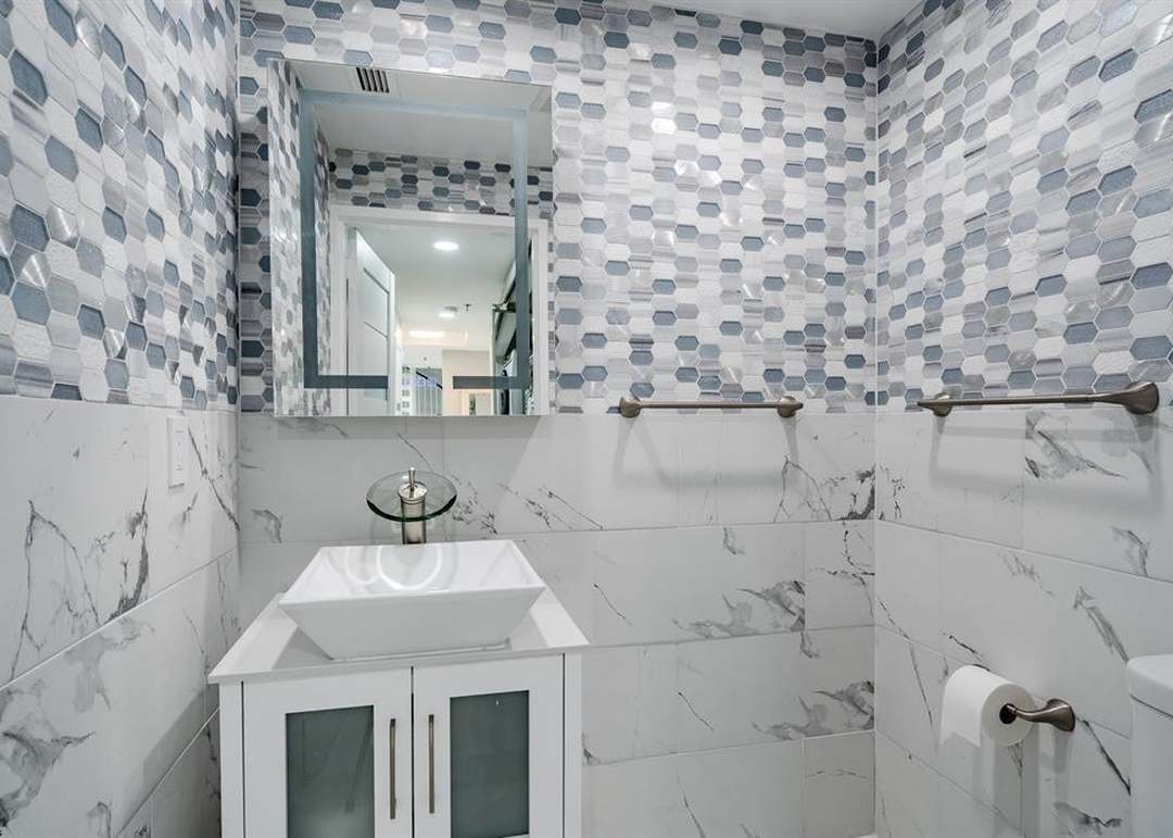 3101 Boardwalk Unit 3404-1
