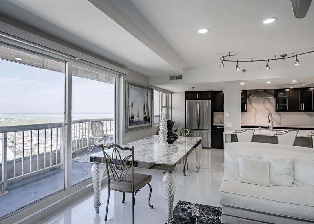 3101 Boardwalk Unit 3404-1