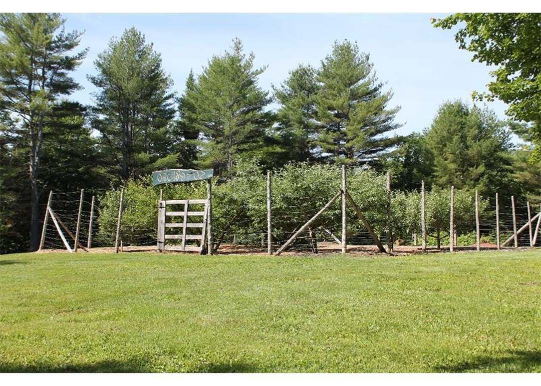 3756 W River Rd, Sidney Me 04330