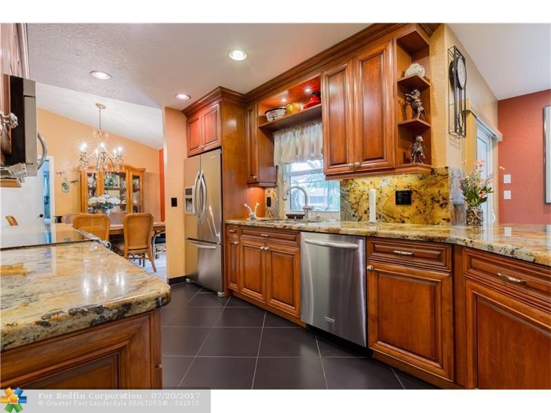 1060 SW 129th Way, Davie, FL 33325 MLS F10077737 Redfin