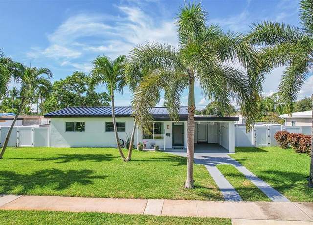Property at 232 SW 9th Ct, Pompano Beach, FL 33060, 4 beds, 2 baths
