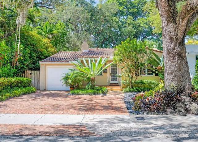 Property at 1617 SE 2nd St, Fort Lauderdale, FL 33301, 3 beds, 2 baths