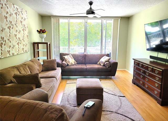 Property at 619 E Sheridan St #203, Dania, FL 33004, 2 beds, 2 baths