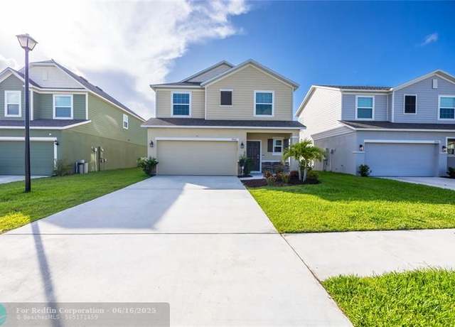 Property at 10912 SW Vasari Way, Port St. Lucie, FL 34987, 4 beds, 2.5 baths