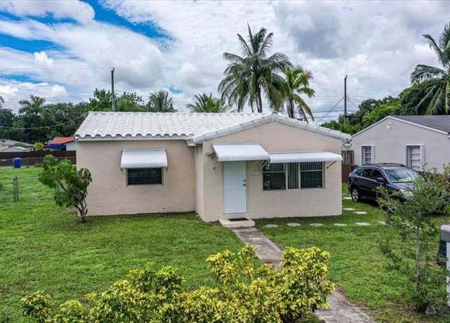 Property at 2510 Scott St, Hollywood, FL 33020, 3 beds, 2 baths