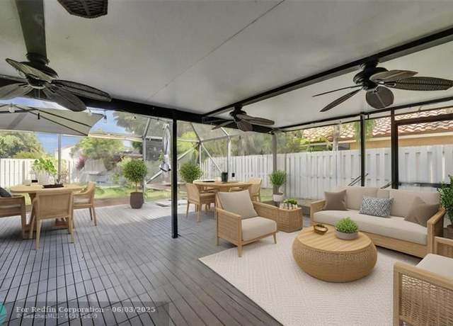 Property at 1031 Amherst Ave, Davie, FL 33325, 4 beds, 2.5 baths