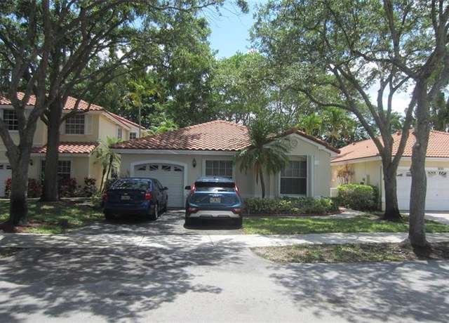 Property at 802 Garnet Cir, Weston, FL 33326, 4 beds, 2 baths