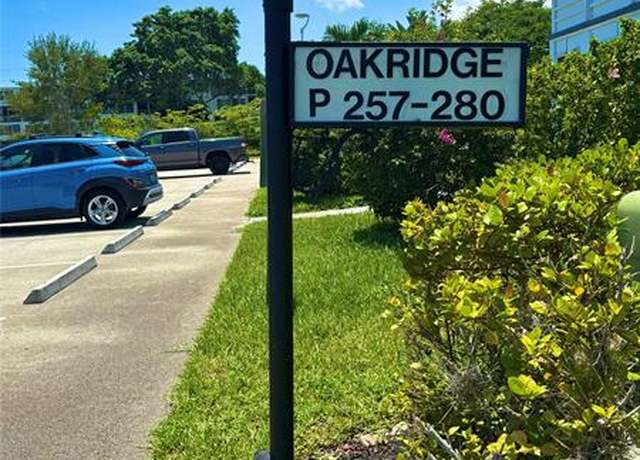 Property at 279 Oakridge P #279, Deerfield Beach, FL 33442, 1 bed, 1.5 baths