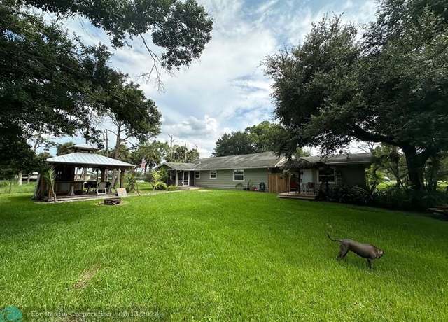 Property at 1846 NW 128th Ave, Okeechobee, FL 34972, 3 beds, 2 baths