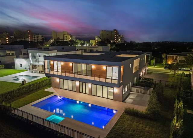 Property at 16722 S Botaniko Dr S, Weston, FL 33326, 5 beds, 9.5 baths