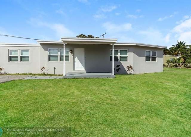 Property at 591 Seagrape Rd, FL 33462, 3 beds, 2 baths