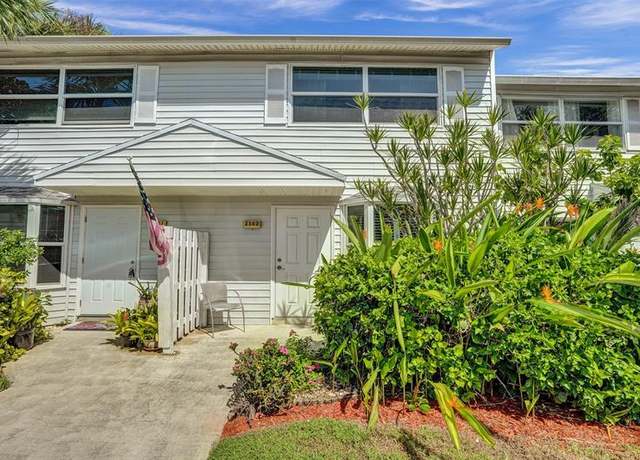 Property at 2563 NE 15th St #2563, Pompano Beach, FL 33062, 2 beds, 2.5 baths