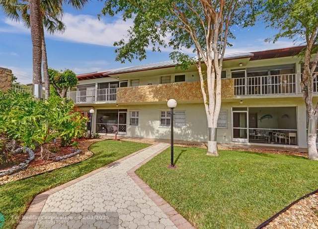 Property at 860 SE 6th Ave #402, Deerfield Beach, FL 33441, 2 beds, 2 baths