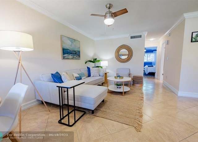 Property at 2541 NE 11th St #114, Pompano Beach, FL 33062, 1 bed, 1 bath