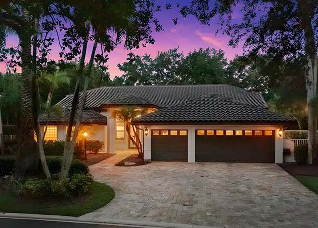 Property at 6530 NW 95th Ln, Parkland, FL 33076, 6 beds, 4 baths
