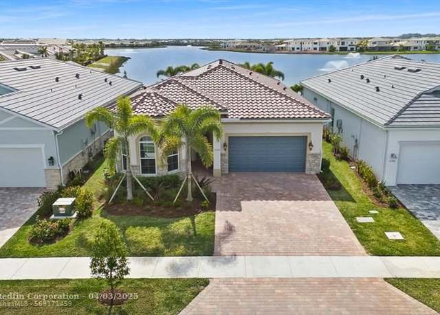 Property at 10390 Northbrook Cir, Palm Beach Gardens, FL 33412, 3 beds, 2.5 baths