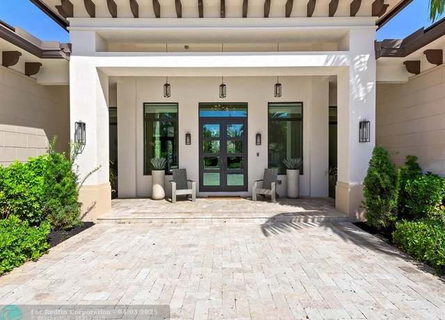Property at 13505 SW 37th Pl, Davie, FL 33330, 4 beds, 4.5 baths