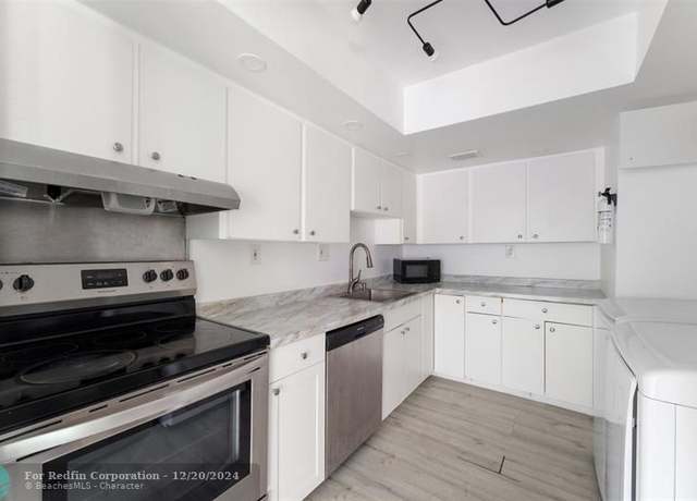 Property at 5870 NW 22nd St Unit 75-E, Fort Lauderdale, FL 33313, 3 beds, 2 baths