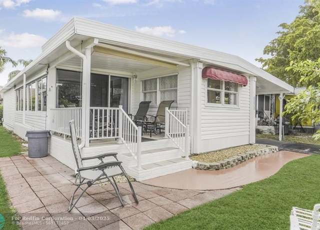 Property at 5670 SW Cypress Dr, Fort Lauderdale, FL 33312, 3 beds, 3 baths