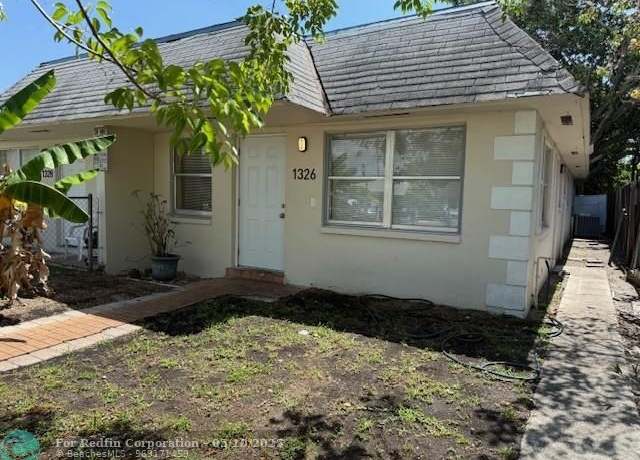 Property at 1326 NW 8th Ave, Fort Lauderdale, FL 33311, 6 beds, 3 baths