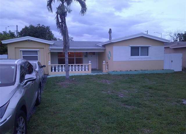 Property at 7721 Granada Blvd, Miramar, FL 33023, 3 beds, 2 baths