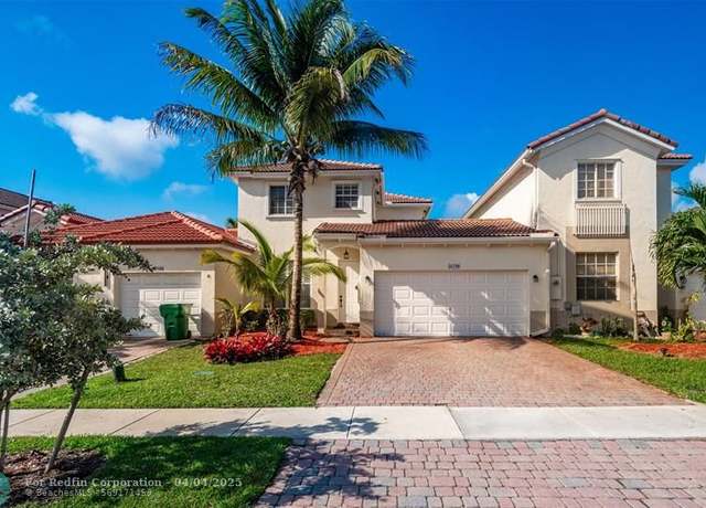 Property at 18798 SW 28th St #18798, Miramar, FL 33029, 3 beds, 2.5 baths