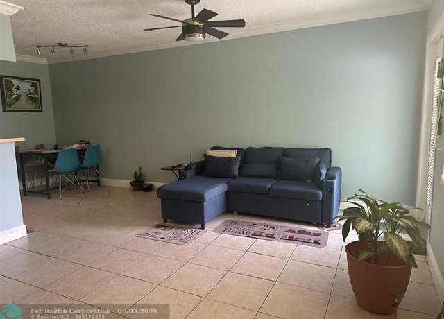 Property at 283 Newport R #283, Deerfield Beach, FL 33442, 1 bed, 1 bath