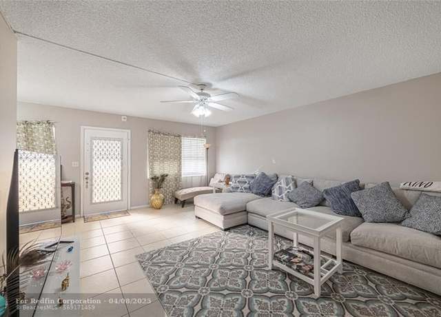 Property at 1902 Bermuda Cir Unit L4, Coconut Creek, FL 33066, 2 beds, 2 baths