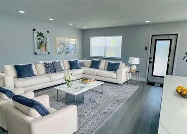 Property at 364 Flanders H #364, Delray Beach, FL 33484, 2 beds, 2 baths