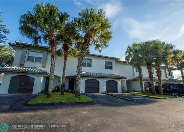 Property at 9746 NW 35th St, Coral Springs, FL 33065, 3 beds, 2.5 baths