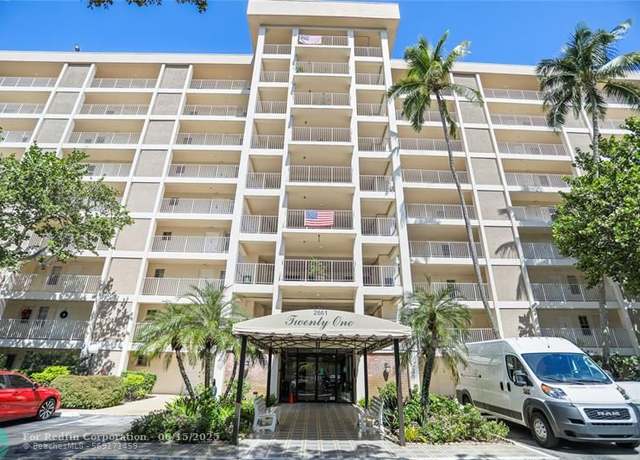 Property at 2661 S Course Dr #603, Pompano Beach, FL 33069, 2 beds, 2 baths