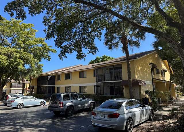 Property at 3059 N Oakland Forest Dr #102, Oakland Park, FL 33309, 2 beds, 1 bath