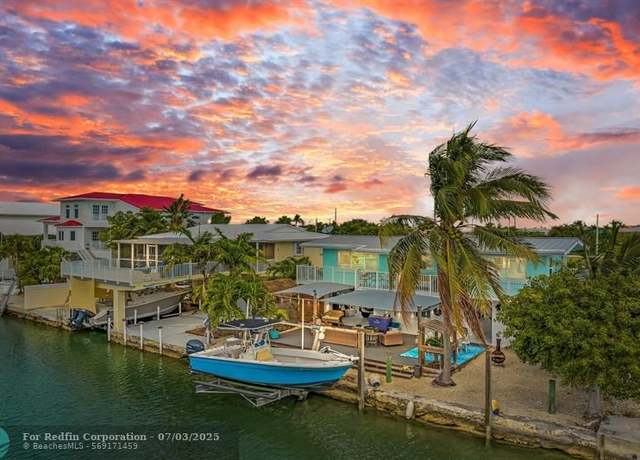 Property at 260 Airport Dr S, Summerland Key, FL 33042, 2 beds, 2 baths