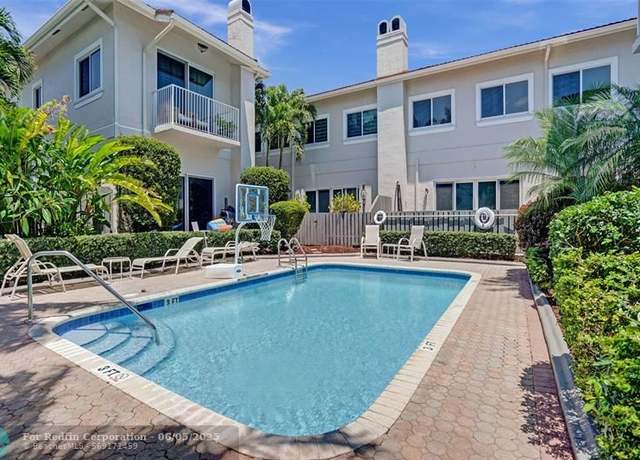 Property at 1744 NE 9th St, Fort Lauderdale, FL 33304, 2 beds, 2.5 baths