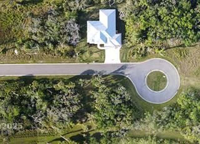 Property at 2420 Noble Oaks Ln, Fort Pierce, FL 34981