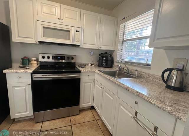 Property at 2720 N Pine Island Rd #101, Sunrise, FL 33322, 2 beds, 2 baths