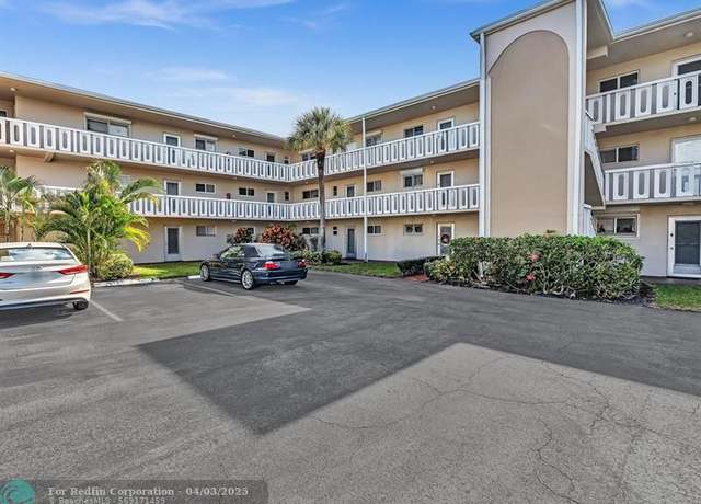 Property at 2566 S Garden Dr #310, FL 33461, 2 beds, 2 baths