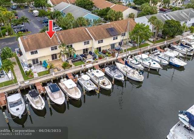 Property at 2661 NE 15th St #2661, Pompano Beach, FL 33062, 2 beds, 2.5 baths