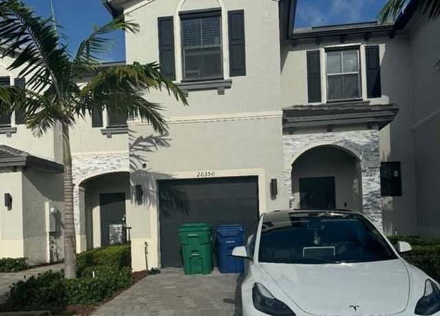 Property at 20350 NW 6th Pl, Miami, FL 33169, 3 beds, 2.5 baths