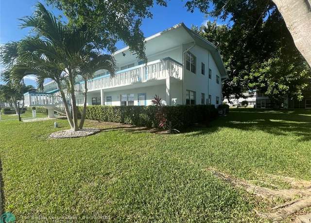 Property at 105 Oakridge I #105, Deerfield Beach, FL 33442, 2 beds, 1.5 baths
